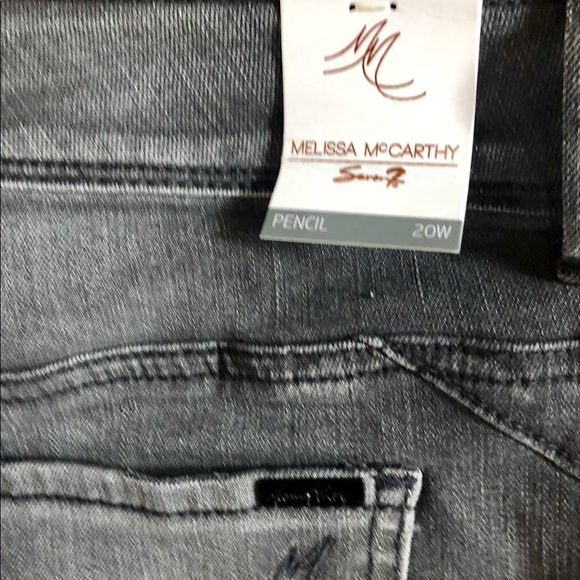 NEW! MELISSA McCARTHY SEVEN 7 - Picture 5 of 9